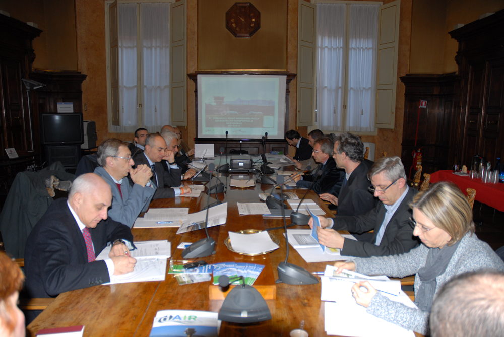 II Forum (29/11/2013): uno dei tre meeting svolti a Palazzo Malvezzi per il confronto fra gli stakeholders territoriali