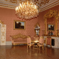 Palazzo Malvezzi de Medici, sala Rosa
