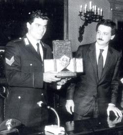 Alberto Tomba e il presidente Giuseppe Petruzzelli